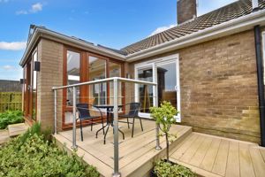 Sun deck- click for photo gallery